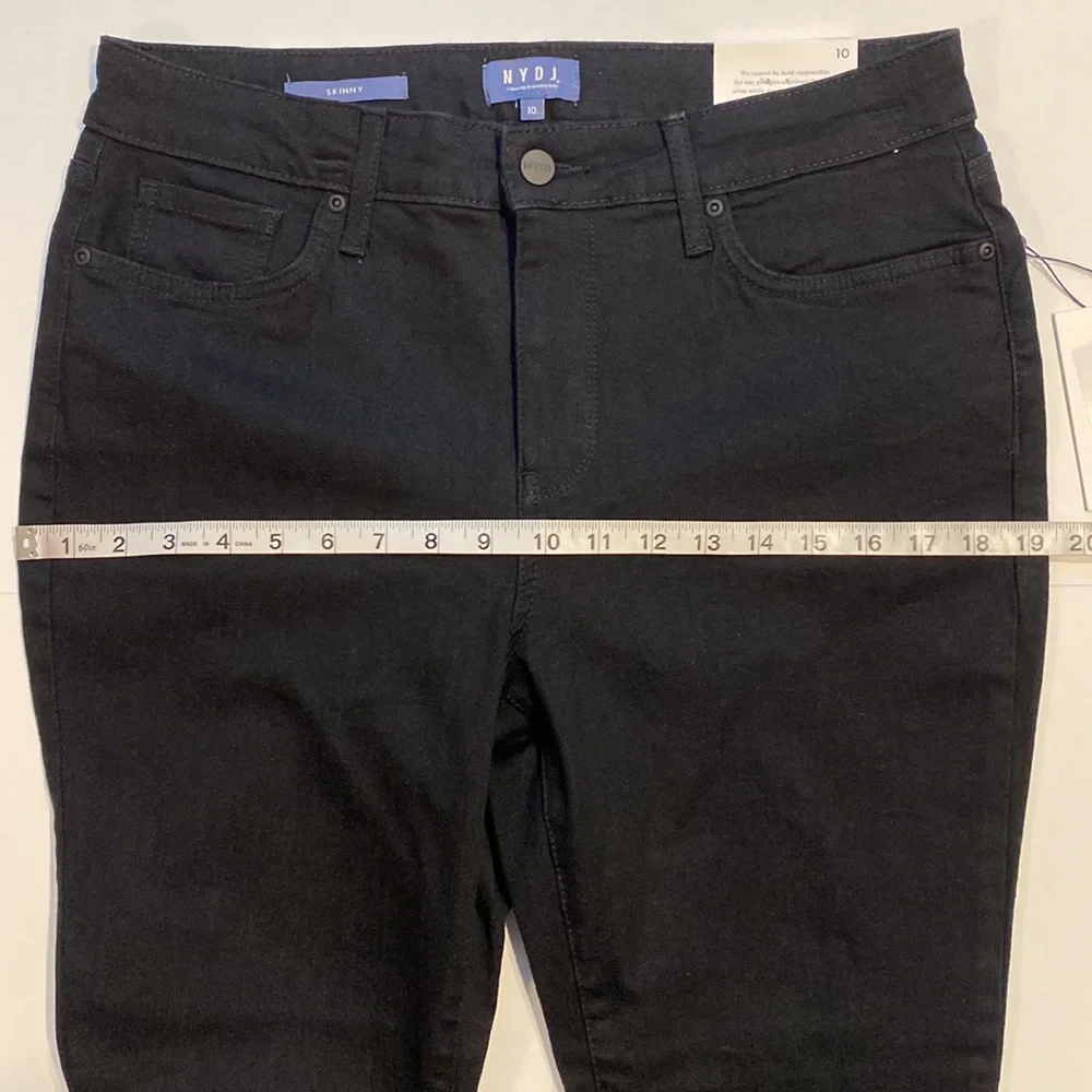 NYDJ SZ 10 Black Denim Skinny Jeans New D31 - Picture 14 of 16